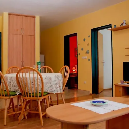 With Parking Space Petrcane, Zadar - 17770 Апартаменты
