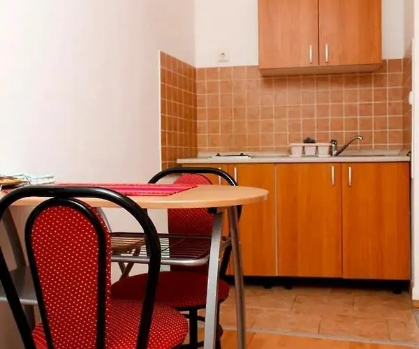 Апартаменты With Parking Space Petrcane, Zadar - 17770 Петрчане